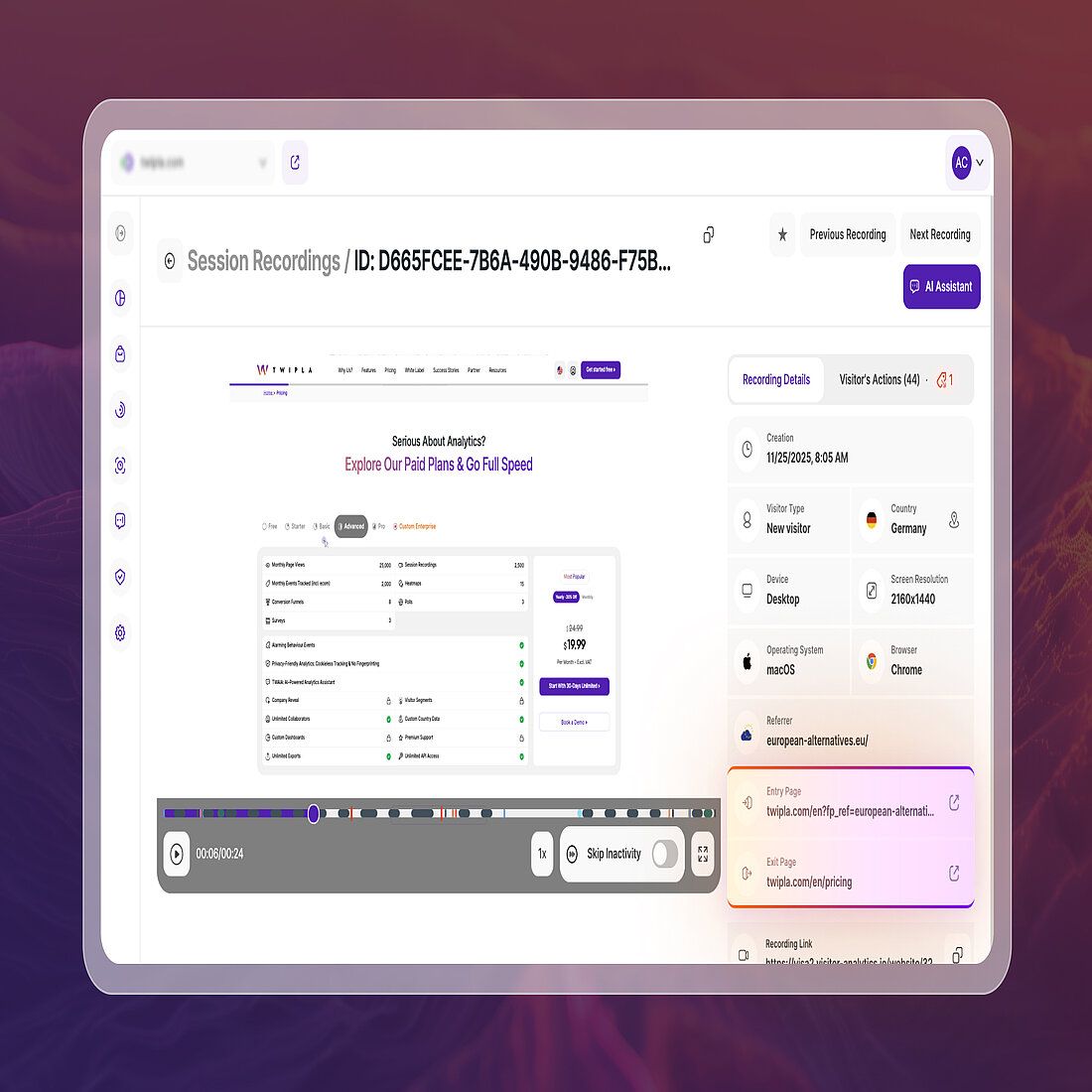 Session recording playback screen showing entry and exit page details displayed in the recording sidebar